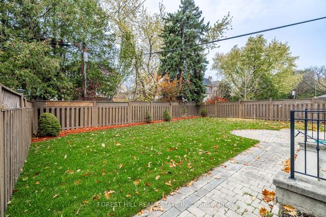 275 Hillcrest Ave, House detached with 5 bedrooms, 7 bathrooms and 6 parking in Toronto ON | Image 24