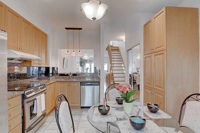 100 David Dunlap Circ, House attached with 3 bedrooms, 3 bathrooms and 3 parking in Toronto ON | Image 6