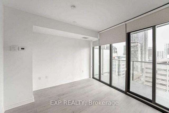 1212 - 11 Wellesley St W, Condo with 0 bedrooms, 1 bathrooms and 0 parking in Toronto ON | Image 21