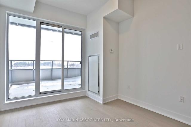 216 - 20 Shore Breeze Dr, Condo with 2 bedrooms, 2 bathrooms and 1 parking in Toronto ON | Image 2