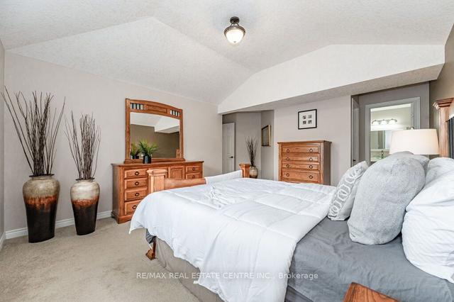 4 Brown St, House detached with 3 bedrooms, 3 bathrooms and 4 parking in Guelph ON | Image 20
