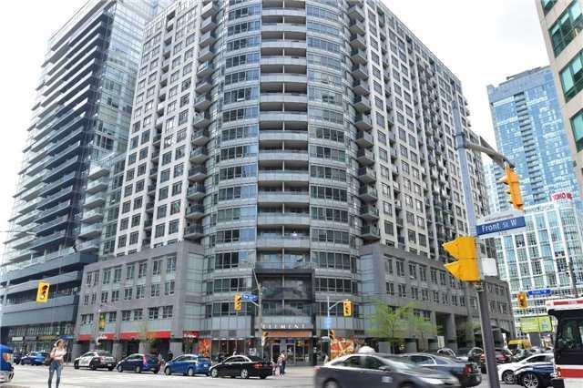 517 - 20 Blue Jays Way, Condo with 2 bedrooms, 2 bathrooms and 1 parking in Toronto ON | Image 2