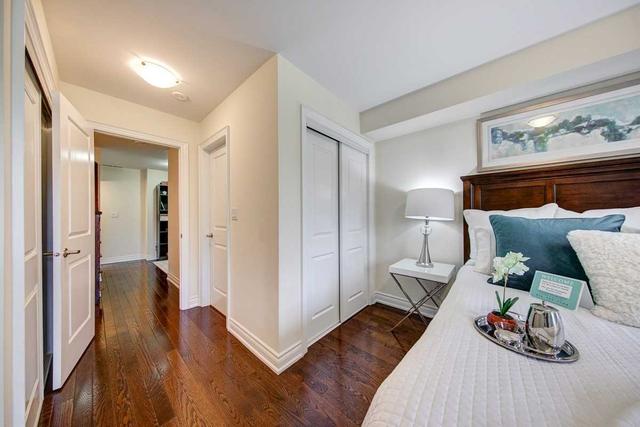 7 - 10 Hargrave Lane, Townhouse with 3 bedrooms, 3 bathrooms and 1 parking in Toronto ON | Image 13