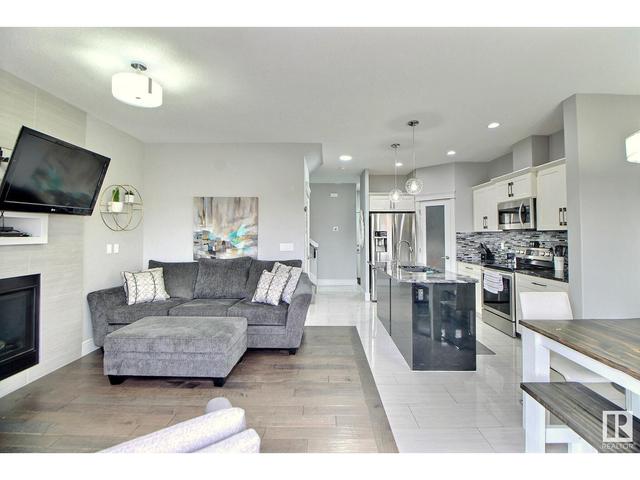 3609 Hummingbird Wy Nw, House semidetached with 3 bedrooms, 2 bathrooms and null parking in Edmonton AB | Image 13