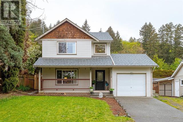 8058 Edmund St, House detached with 3 bedrooms, 2 bathrooms and 4 parking in North Cowichan BC | Image 1