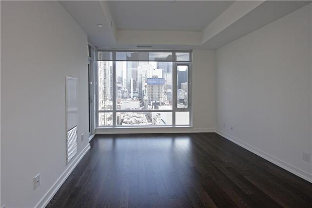 1408 - 21 Widmer St, Condo with 1 bedrooms, 1 bathrooms and null parking in Toronto ON | Image 2