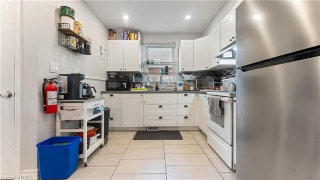 266 East 34th Street, House detached with 3 bedrooms, 2 bathrooms and 6 parking in Hamilton ON | Image 23