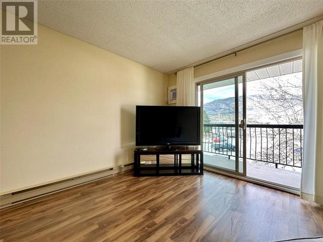 203 - 11 Jonagold Place, Condo with 2 bedrooms, 1 bathrooms and 1 parking in Osoyoos BC | Image 11
