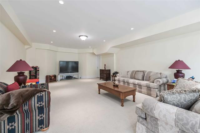 8 Bernadotte Dr, House detached with 4 bedrooms, 6 bathrooms and 22 parking in Markham ON | Image 25