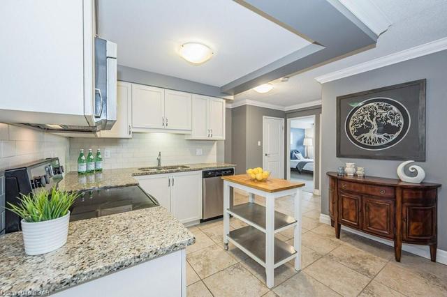 502 - 55 Yarmouth Street, House attached with 2 bedrooms, 1 bathrooms and null parking in Guelph ON | Image 2