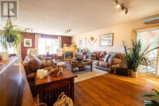 4540 Township Road 340, Home with 3 bedrooms, 3 bathrooms and null parking in Mountain View County AB | Image 11