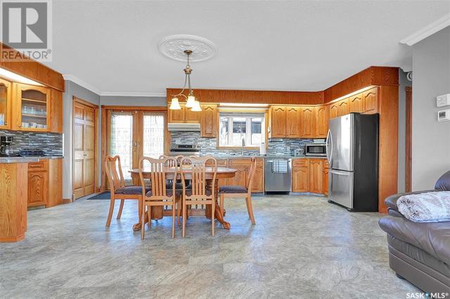 576 Okanese Avenue S, House detached with 2 bedrooms, 2 bathrooms and null parking in Fort Qu'Appelle SK | Image 5