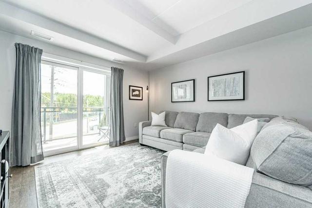 308 - 35 Kingsbury Sq, Condo with 2 bedrooms, 2 bathrooms and 1 parking in Guelph ON | Image 9