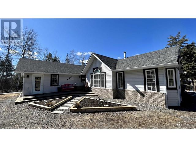 4714 Chilcotin Crescent, House detached with 4 bedrooms, 3 bathrooms and null parking in Cariboo G BC | Image 2