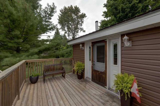 56 Marilyn Cres, House detached with 2 bedrooms, 1 bathrooms and 6 parking in Kawartha Lakes ON | Image 28