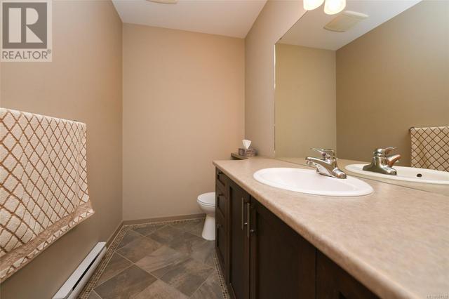135 - 2300 Mansfield Dr, Condo with 1 bedrooms, 2 bathrooms and 1 parking in Courtenay BC | Image 24