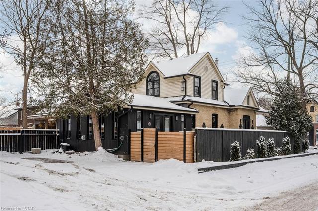 448 Quebec Street, House detached with 2 bedrooms, 2 bathrooms and 4 parking in London ON | Image 12