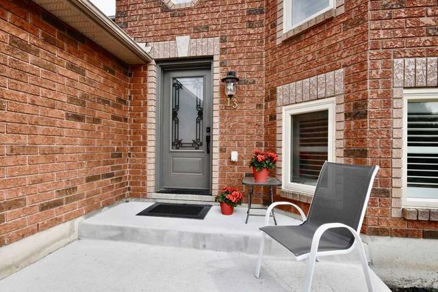 13 Columbia Rd S, House detached with 3 bedrooms, 2 bathrooms and 6 parking in Barrie ON | Image 34