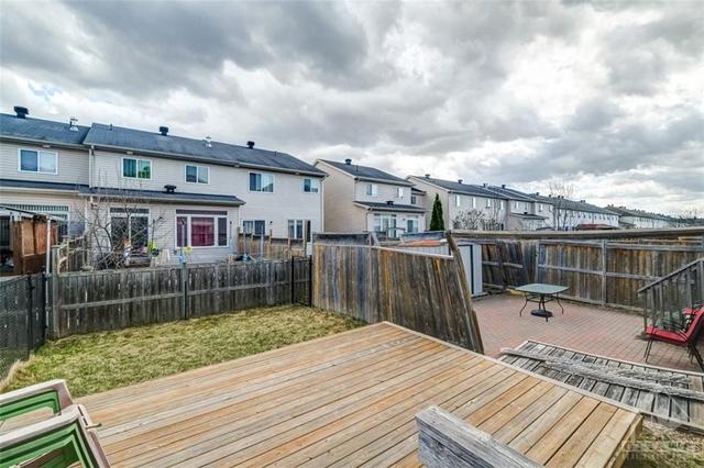 950 Klondike Road, Townhouse with 3 bedrooms, 3 bathrooms and 3 parking in Ottawa ON | Image 29