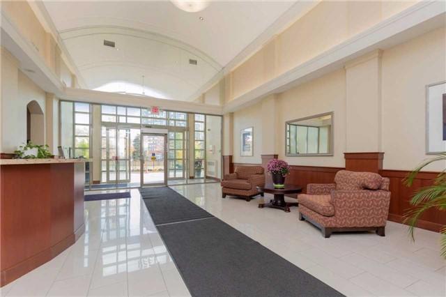 1005 - 1359 Rathburn Rd E, Condo with 2 bedrooms, 2 bathrooms and 1 parking in Mississauga ON | Image 3
