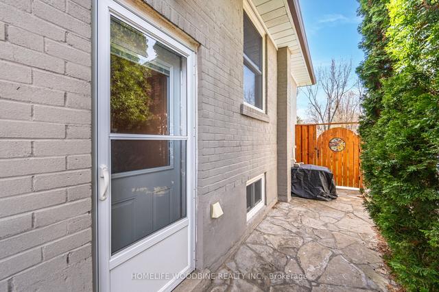 1342 Lewisham Dr, House detached with 3 bedrooms, 2 bathrooms and 2 parking in Mississauga ON | Image 25