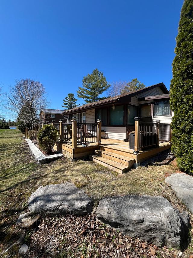 19 Southgate Circle Dr, House detached with 4 bedrooms, 2 bathrooms and 2 parking in Curve Lake First Nation 35 ON | Image 25