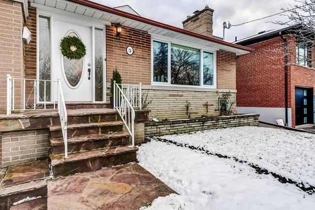 5 Saybrook Ave, House detached with 3 bedrooms, 3 bathrooms and 4 parking in Toronto ON | Image 34