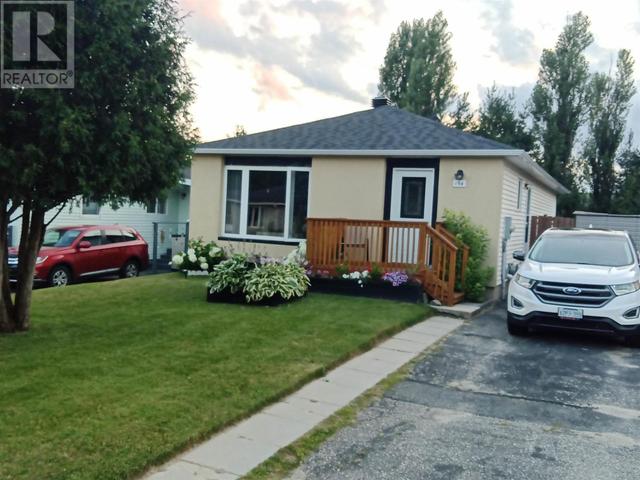 154 Taylor Blvd, House detached with 3 bedrooms, 2 bathrooms and null parking in Elliot Lake ON | Image 1