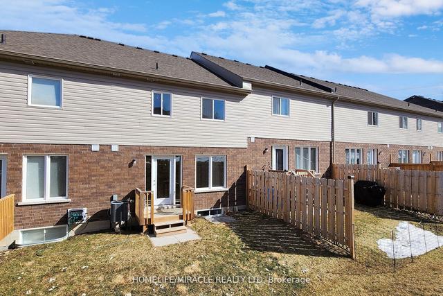 1615 Hetherington Dr W, House attached with 3 bedrooms, 3 bathrooms and 3 parking in Peterborough ON | Image 26