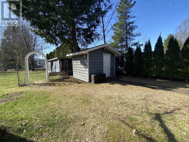 2061 Hemlock Street, House detached with 4 bedrooms, 3 bathrooms and null parking in Kitimat Stikine E BC | Image 33