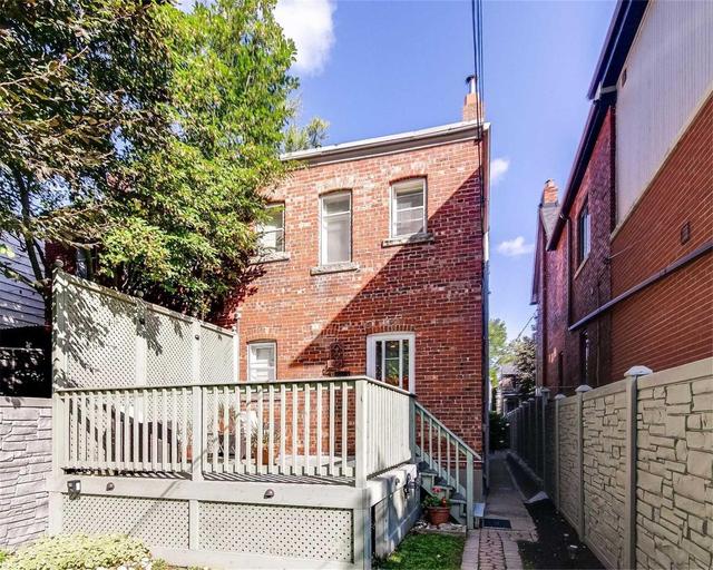 63 Helena Ave, House detached with 3 bedrooms, 2 bathrooms and 2 parking in Toronto ON | Image 15