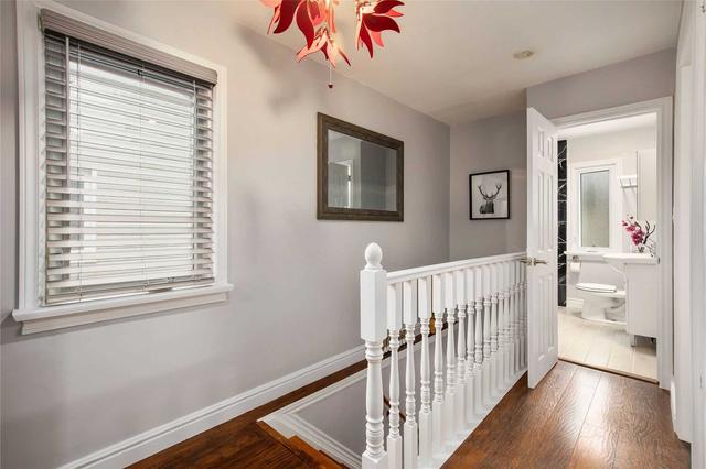 29 Dayton Ave, House semidetached with 3 bedrooms, 2 bathrooms and 2 parking in Toronto ON | Image 5