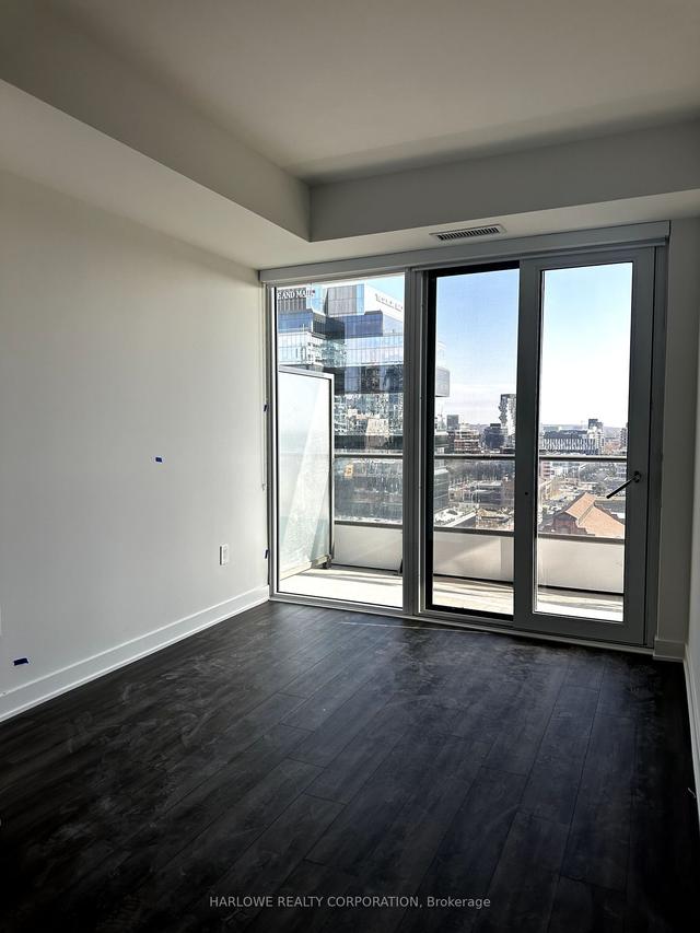1407 e - 70 Princess St, Condo with 1 bedrooms, 2 bathrooms and 0 parking in Toronto ON | Image 15