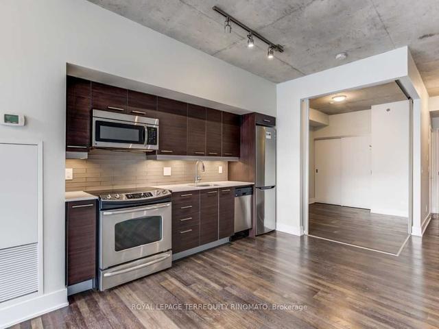 711 - 630 Queen St E, Condo with 1 bedrooms, 1 bathrooms and 1 parking in Toronto ON | Image 17