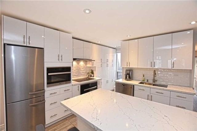 Upper - 3072 Dundas St W, House attached with 1 bedrooms, 1 bathrooms and 1 parking in Toronto ON | Image 6