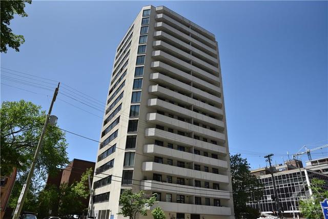 1504 - 200 Bay Street, Condo with 2 bedrooms, 1 bathrooms and 1 parking in Ottawa ON | Image 1