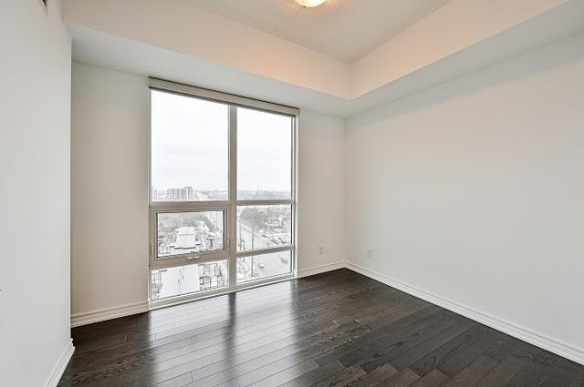 1002 - 7730 Kipling Ave, Condo with 2 bedrooms, 2 bathrooms and 1 parking in Vaughan ON | Image 10