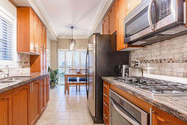 41 Arco Circ, House semidetached with 3 bedrooms, 4 bathrooms and 4 parking in Vaughan ON | Image 39