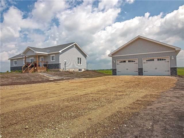 057188 8th Line Sw Line, House detached with 3 bedrooms, 2 bathrooms and 10 parking in Melancthon ON | Image 2