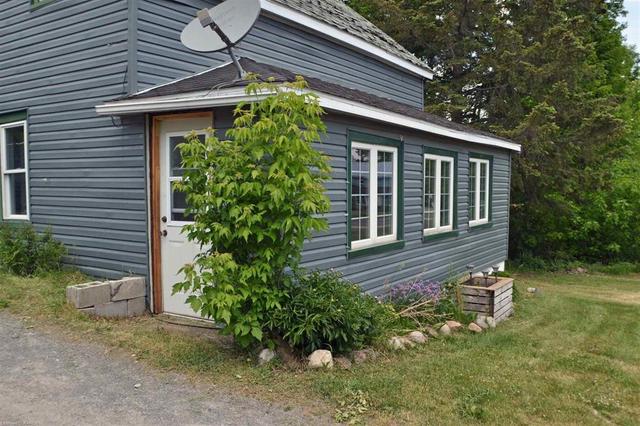 11545 County Road 38, House detached with 2 bedrooms, 2 bathrooms and 3 parking in Central Frontenac ON | Image 8