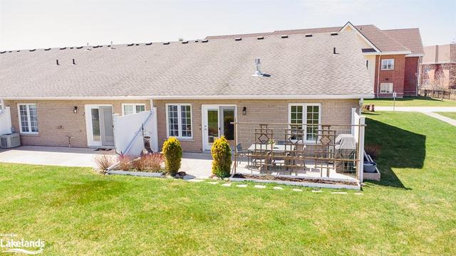 134 Meadow Lane, House attached with 2 bedrooms, 2 bathrooms and 2 parking in Wasaga Beach ON | Image 40