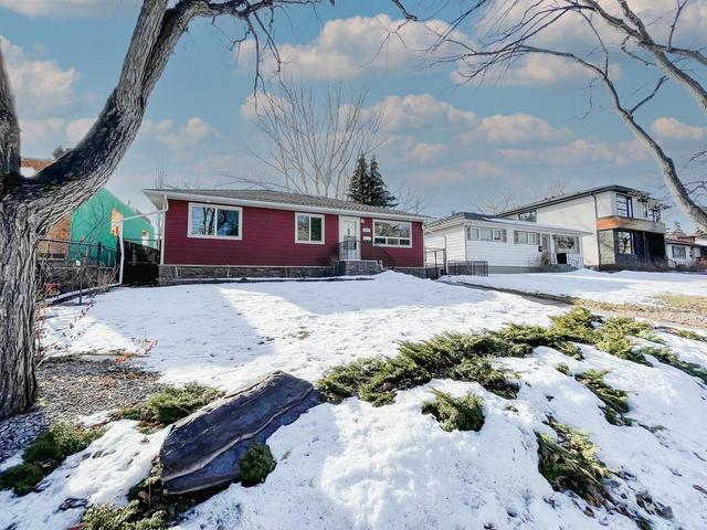 2231 Sumac Road Nw, House detached with 4 bedrooms, 2 bathrooms and 2 parking in Calgary AB | Image 4