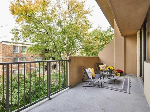 318 - 665 Kennedy Rd, Townhouse with 3 bedrooms, 2 bathrooms and 1 parking in Toronto ON | Image 7