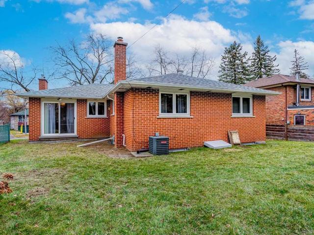 26 Bendale Blvd, House detached with 3 bedrooms, 3 bathrooms and 4 parking in Toronto ON | Image 26