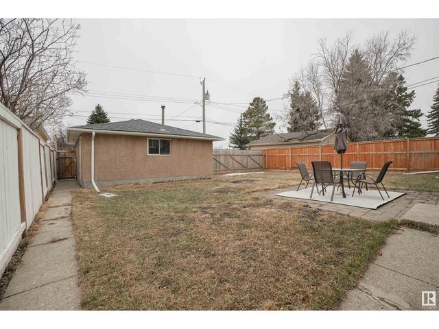 10911 135a Av Nw, House detached with 4 bedrooms, 2 bathrooms and null parking in Edmonton AB | Image 32