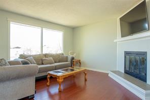 9715 96 Avenue, House detached with 3 bedrooms, 1 bathrooms and 6 parking in Greenview No. 16 AB | Image 2