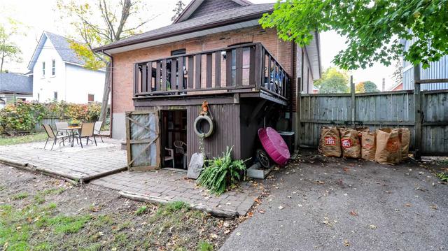 83 Burton Ave, House detached with 2 bedrooms, 2 bathrooms and 5 parking in Barrie ON | Image 7