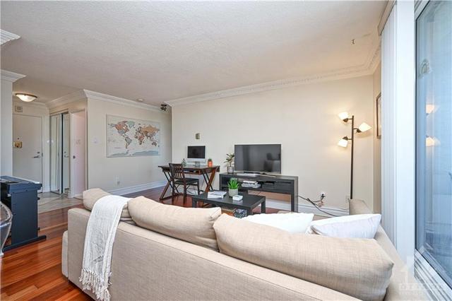 1406 - 1785 Frobisher Lane, Condo with 1 bedrooms, 1 bathrooms and 1 parking in Ottawa ON | Image 7