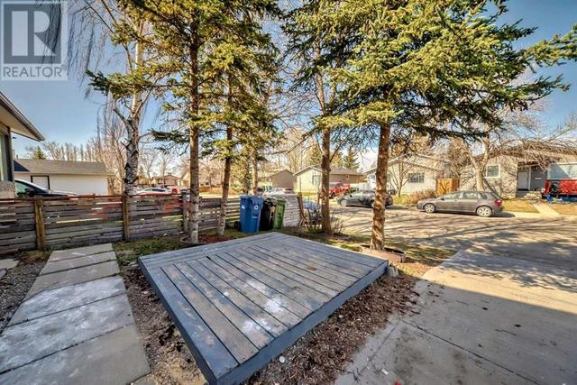 88 Falmead Road Ne, House detached with 4 bedrooms, 2 bathrooms and 5 parking in Calgary AB | Image 44