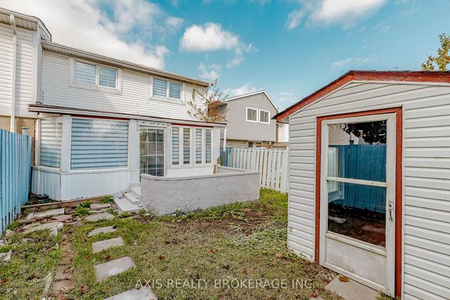 25 Jackman Dr, House attached with 3 bedrooms, 2 bathrooms and 3 parking in Brampton ON | Image 33